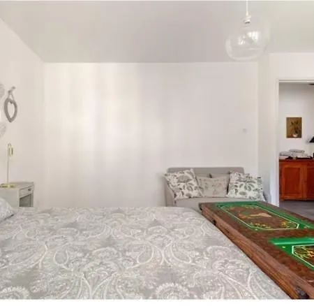 Spacieux 2 Pieces Hypercentre *