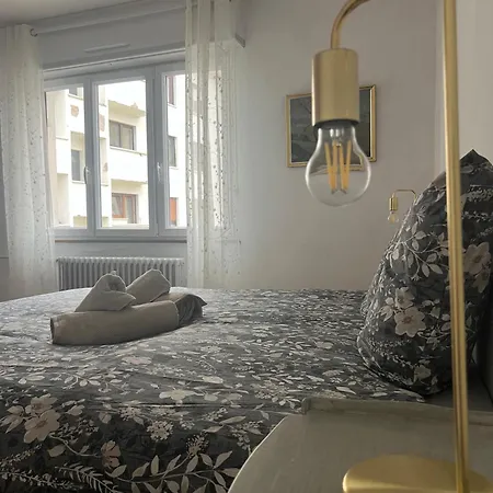 Appartement Spacieux 2 Pieces Hypercentre *